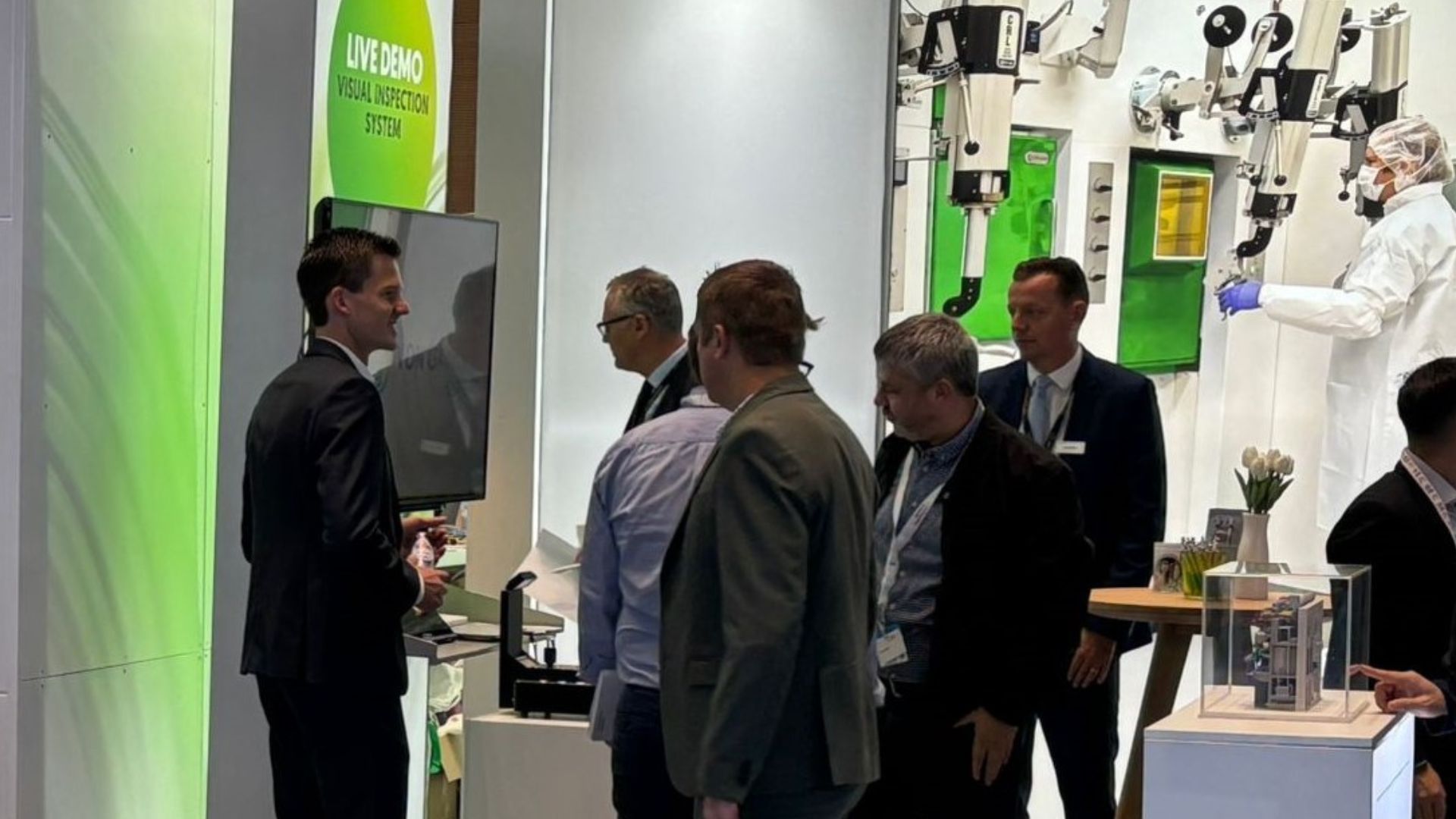 Integrated Visual Inspection for Radiopharmaceuticals